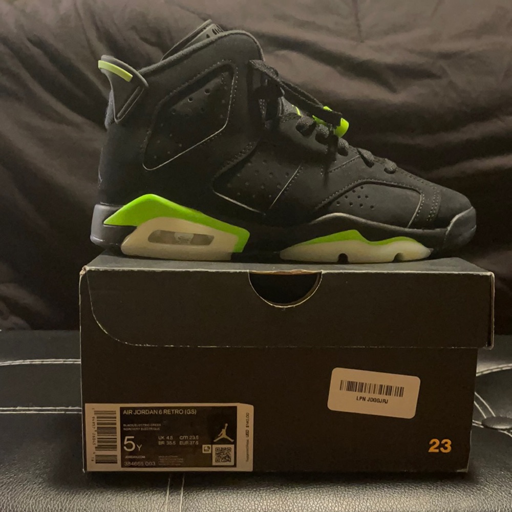 Jordan Retro 6 Electric Green